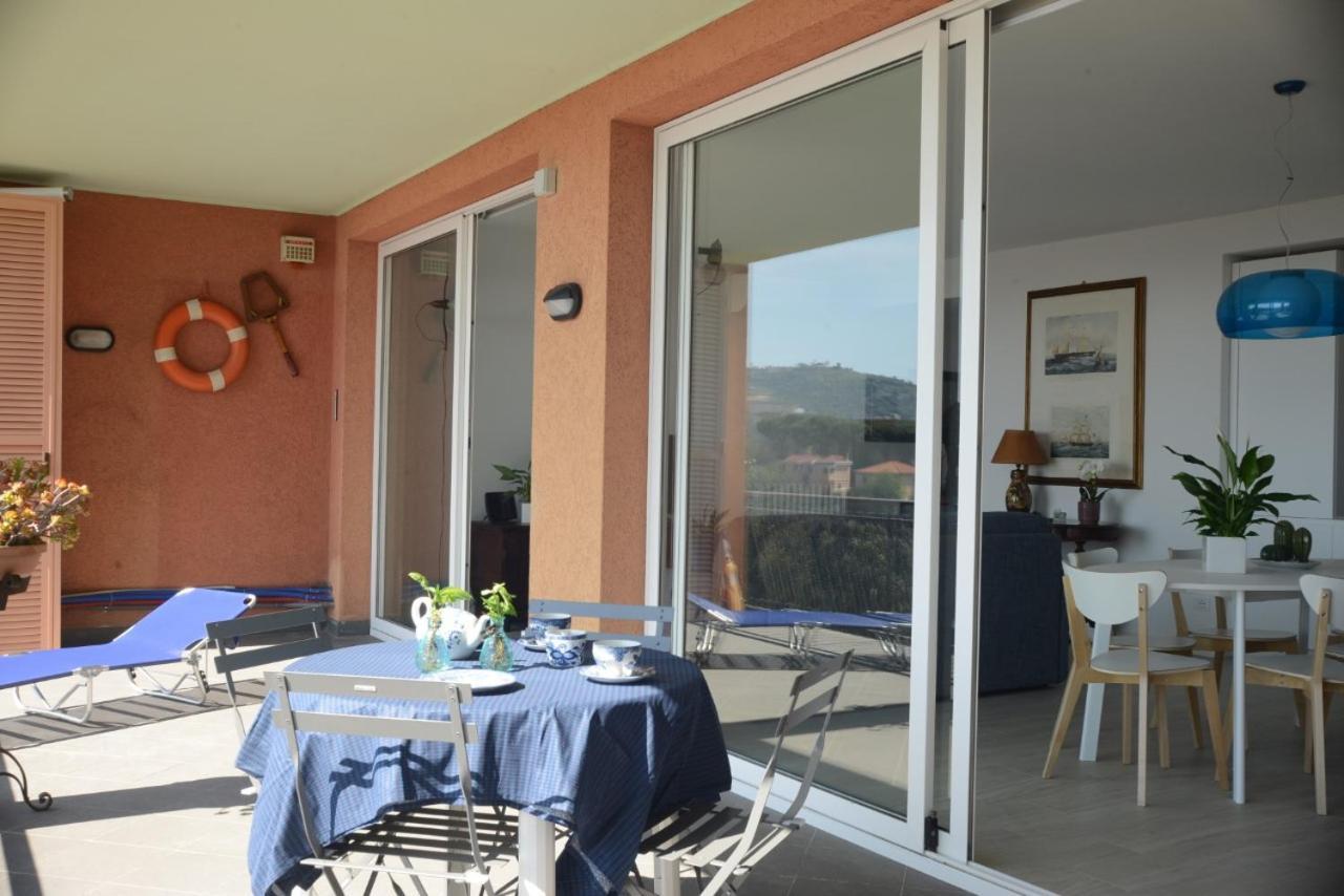 Casa Fiorenza Parcheggio Privato Сан Ремо Екстериор снимка