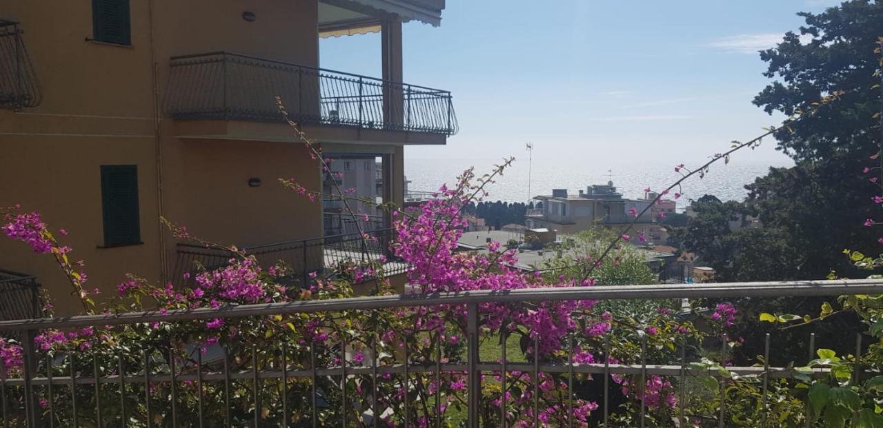 Casa Fiorenza Parcheggio Privato Сан Ремо Екстериор снимка